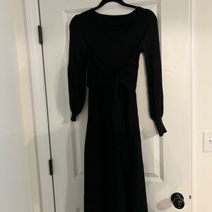 Elegant Black Long Sleeve Dress